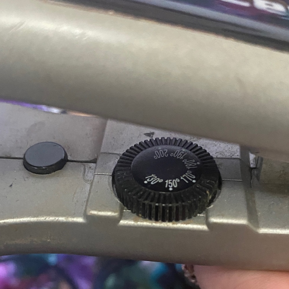 Babyliss Pro Ceramic Hair Straightener - Picture 2 of 2
